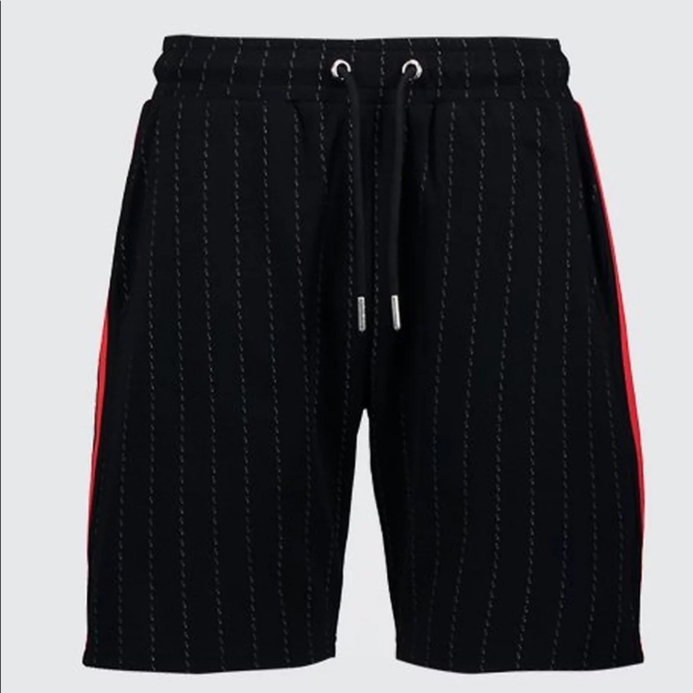 MEN Pinstripe Short With Side Tape